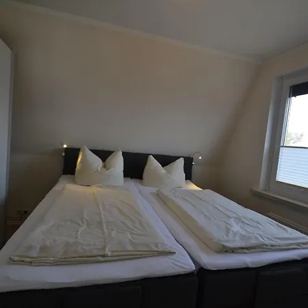 Haus Koenigshoehe Апартаменты *